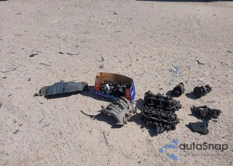 2001 Nissan Xterra Xe-V6 из США, поврежденный, VIN 5N1ED28T11C563011